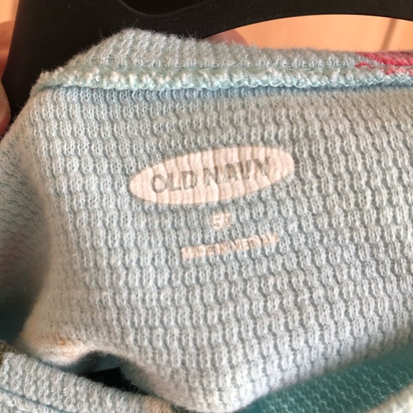 Floral Old Navy Thermal - Picture 4 of 4